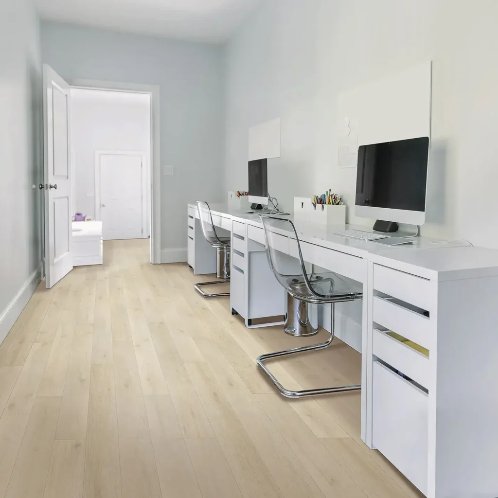 33592 02 room - Hadinger Flooring