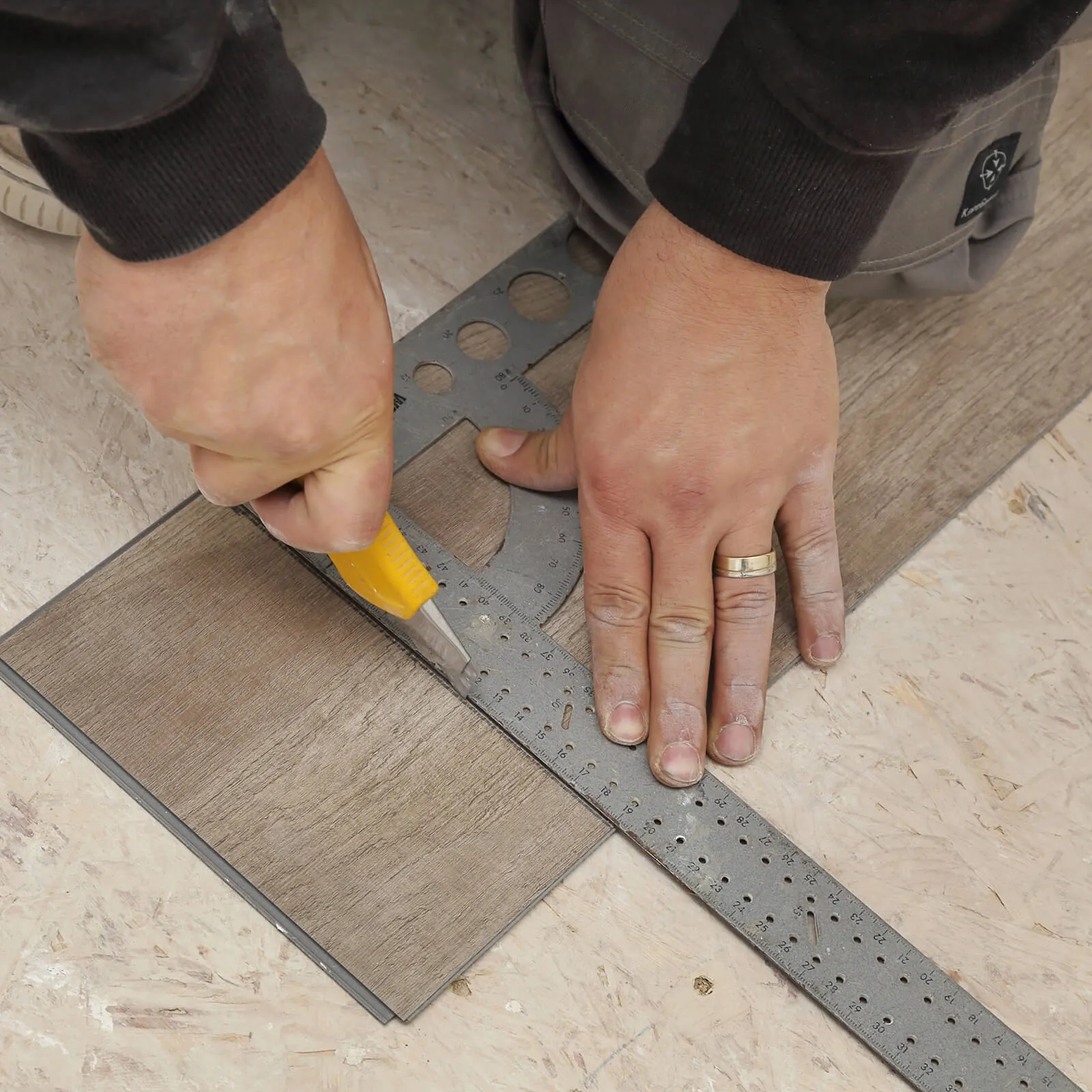 - Hadinger Flooring