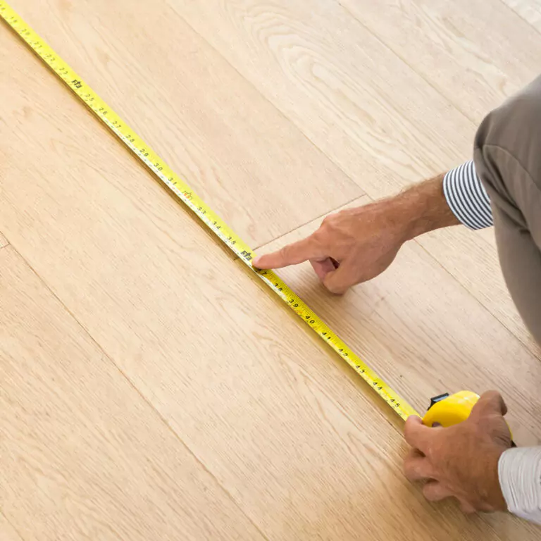 schedule an in home measure image - Hadinger Flooring